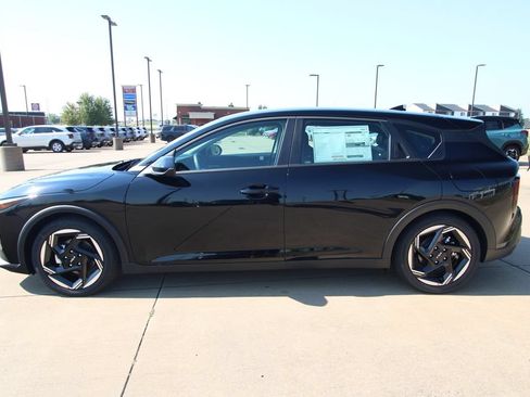 New 2026 Kia K4 EX FWD image 17