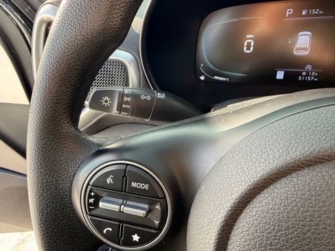 Used 2023 Kia Soul LX w/ Option Group 015 image 17