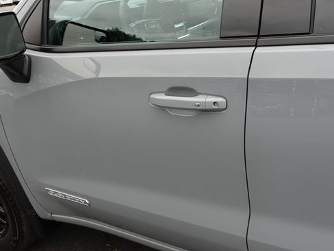 Used 2024 GMC Sierra 1500 Elevation AWD/4WD image 15