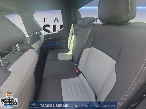 Used 2025 Toyota Tacoma TRD Off-Road AWD/4WD image 16