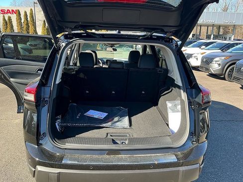 New 2026 Nissan Rogue SV image 24