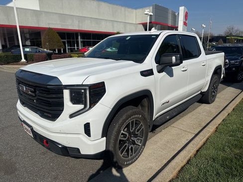 Used 2024 GMC Sierra 1500 AT4 w/ AT4 Premium Package image 2