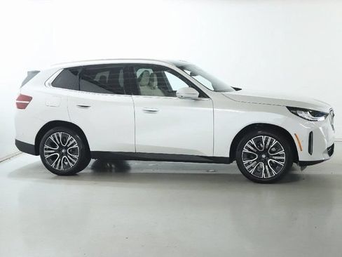 Used 2026 BMW X3 xDrive30i w/ Premium Package AWD/4WD image 12