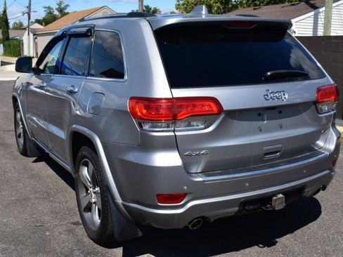 Used 2014 Jeep Grand Cherokee Overland w/ Advanced Technology Group AWD/4WD image 4