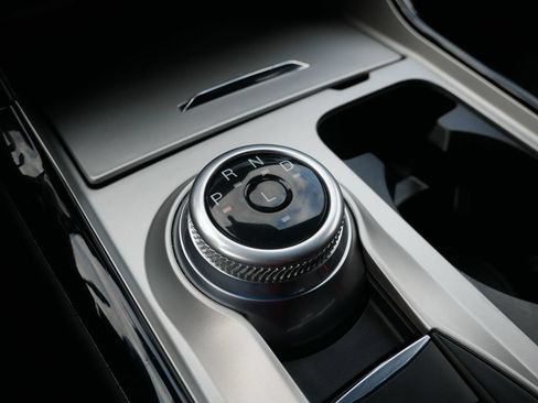 Certified 2023 Ford Explorer ST-Line AWD/4WD image 21