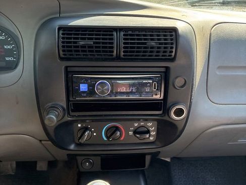 Used 2010 Ford Ranger XL RWD image 10