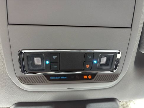 Used 2025 Ford F250 Lariat AWD/4WD image 14