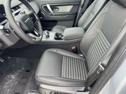 New 2026 Land Rover Discovery Sport Landmark AWD/4WD image 12