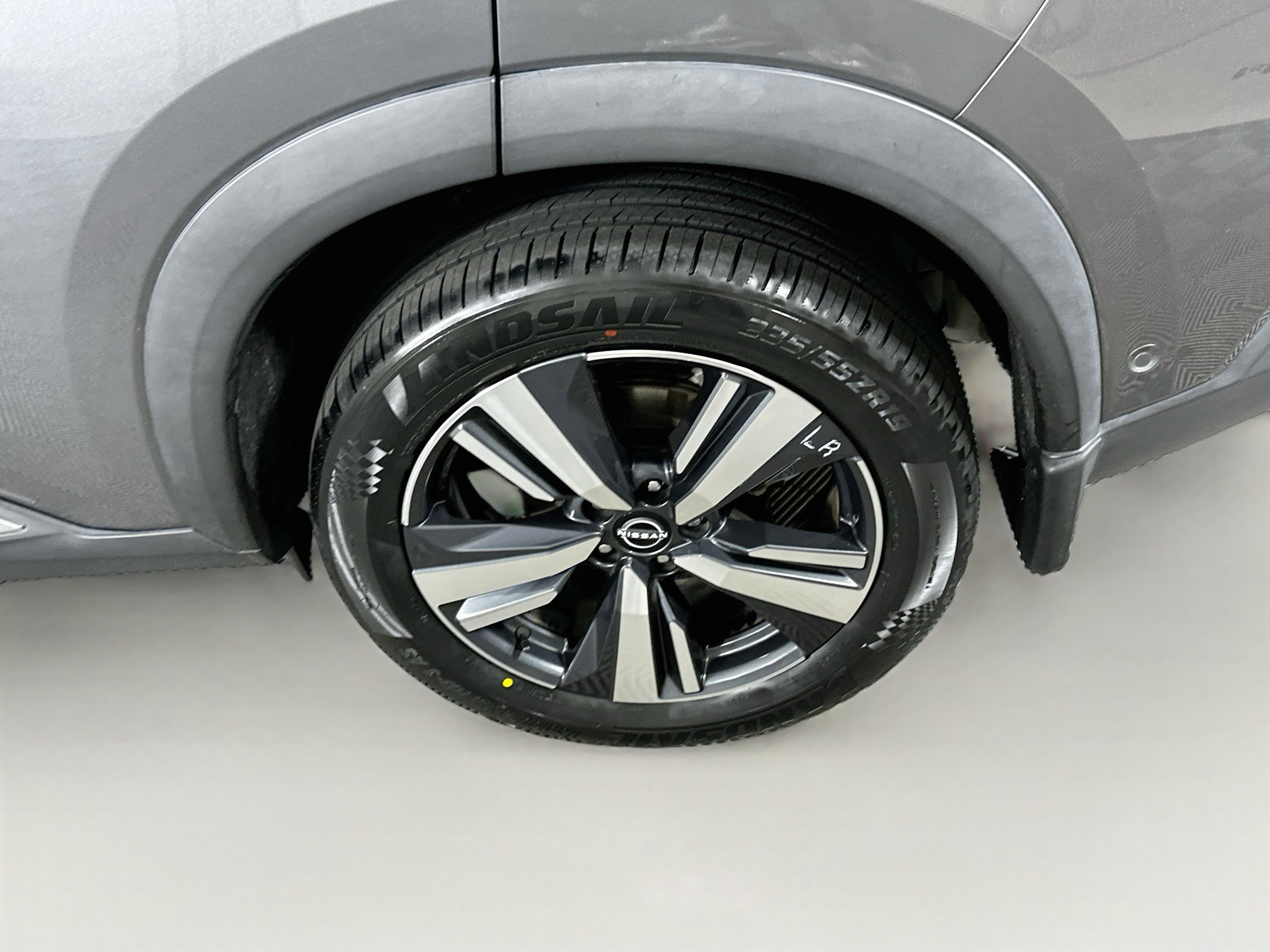 Used 2023 Nissan Rogue SL w/ SL Premium Package FWD image 11
