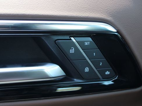 New 2026 Chevrolet Tahoe High Country AWD/4WD image 45