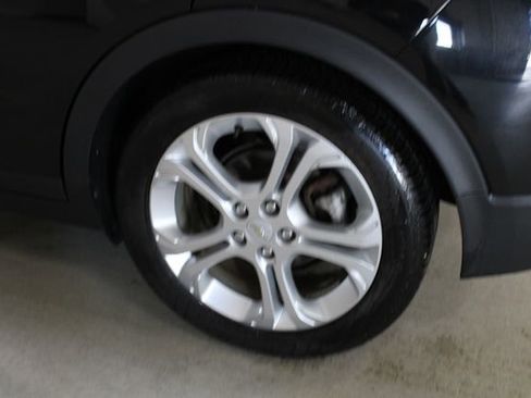 Used 2017 Chevrolet Bolt LT image 27