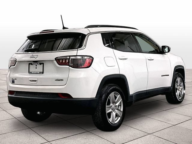 Used 2022 Jeep Compass Latitude AWD/4WD image 11