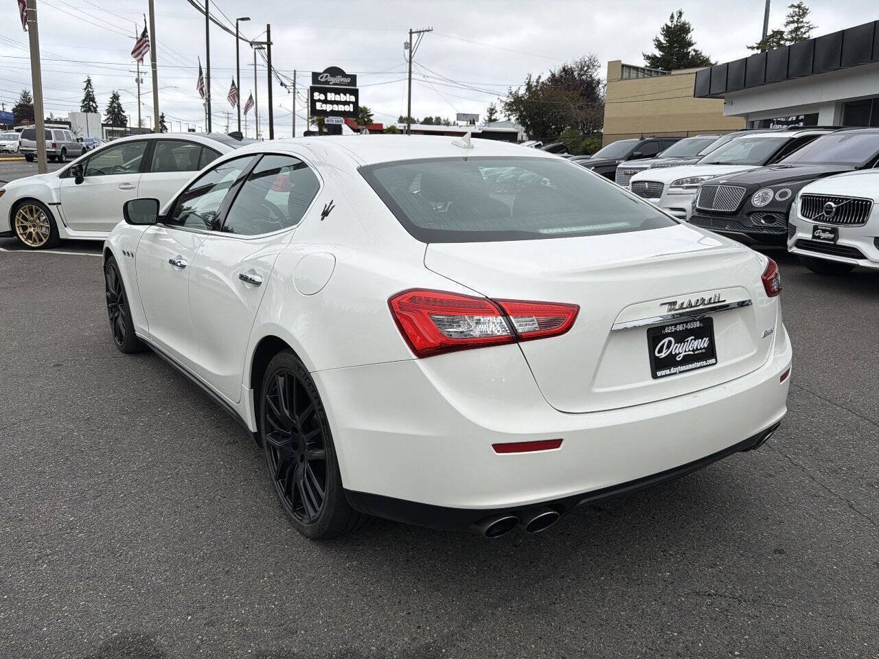 Used 2016 Maserati Ghibli S RWD image 4