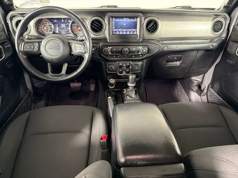 Used 2021 Jeep Wrangler Unlimited Sport AWD/4WD image 23
