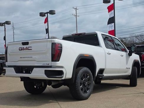 New 2026 GMC Sierra 3500 AT4 w/ AT4 Premium Plus Package AWD/4WD image 17