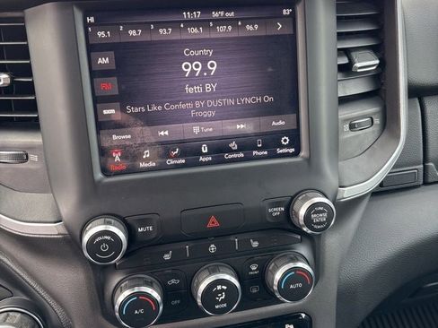 Used 2019 RAM 1500 Big Horn image 17