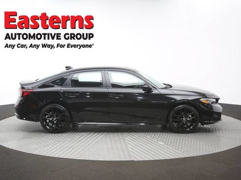 Used 2025 Honda Civic Sport image 45