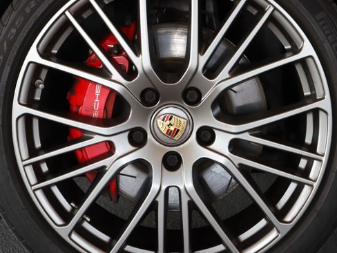 Certified 2022 Porsche Panamera 4S image 14