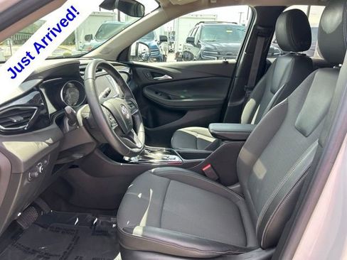 Used 2023 Buick Encore GX Preferred w/ Cold Weather Comfort Package FWD image 15
