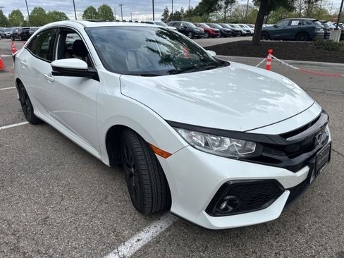 Certified 2018 Honda Civic EX image 5