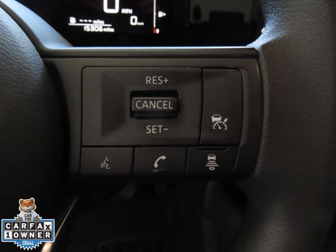 Used 2025 Nissan Kicks SV image 15