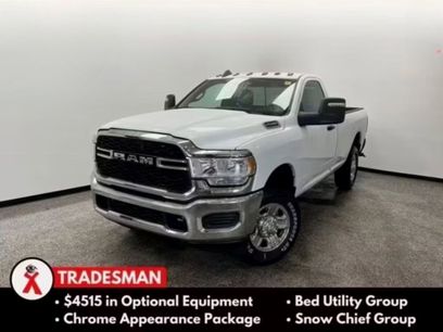 New 2024 RAM 2500 Tradesman w/ Chrome Appearance Group