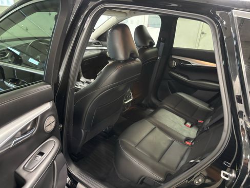 Used 2019 INFINITI QX50 Essential w/ Premium Heat Package image 30