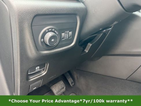 Certified 2022 Jeep Grand Cherokee Limited image 44