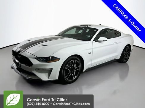 Used 2022 Ford Mustang GT Premium w/ Equipment Group 401A RWD image 5