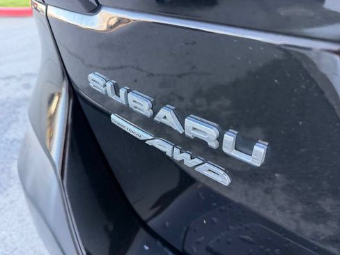 Used 2022 Subaru Outback AWD/4WD image 10