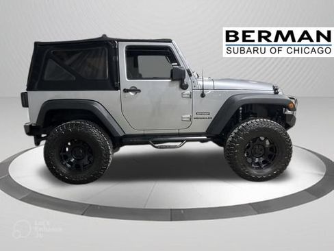Used 2013 Jeep Wrangler Sport AWD/4WD image 2