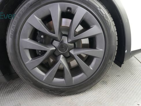 Used 2023 Tesla Model X AWD/4WD image 22