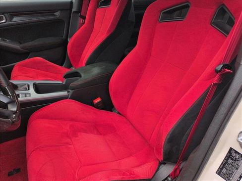 Used 2023 Honda Civic Type R image 15