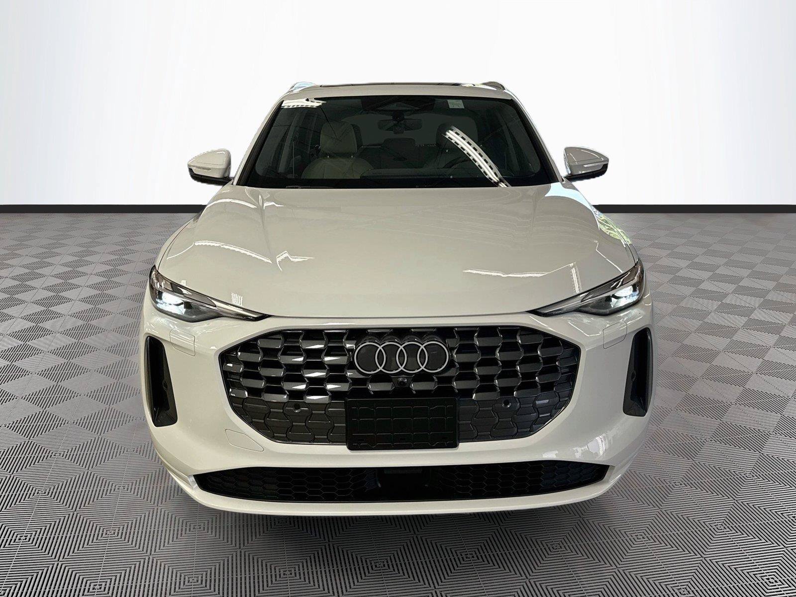 New 2026 Audi Q5 Premium AWD/4WD image 2