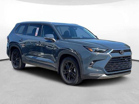 New 2026 Toyota Grand Highlander Limited image 3