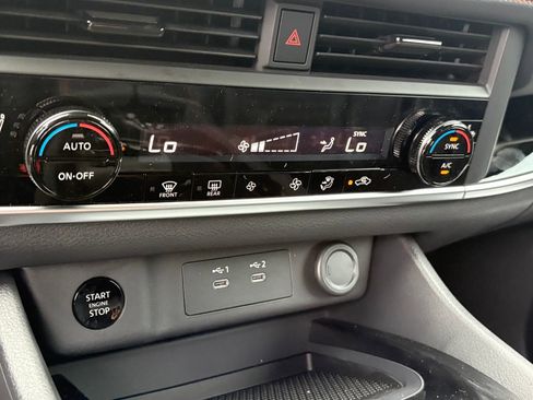 New 2026 Nissan Rogue SV AWD/4WD image 15