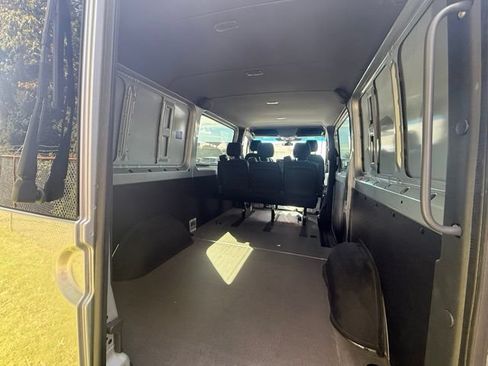 Used 2022 Mercedes-Benz Sprinter 2500 image 11