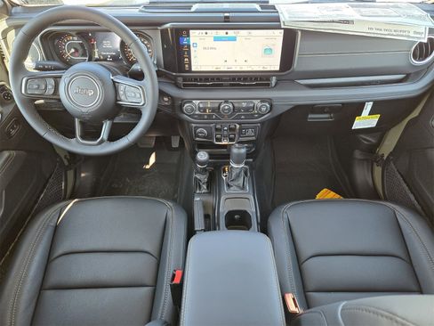 New 2026 Jeep Gladiator Sport image 25