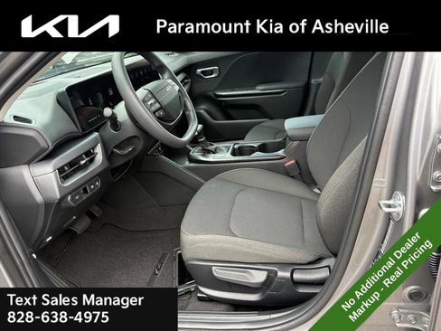 New 2026 Kia K4 FWD image 15