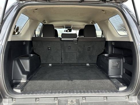 Used 2021 Toyota 4Runner SR5 image 33