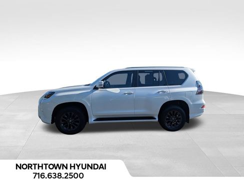 Used 2022 Lexus GX 460 Premium w/ Premium Package AWD/4WD image 2