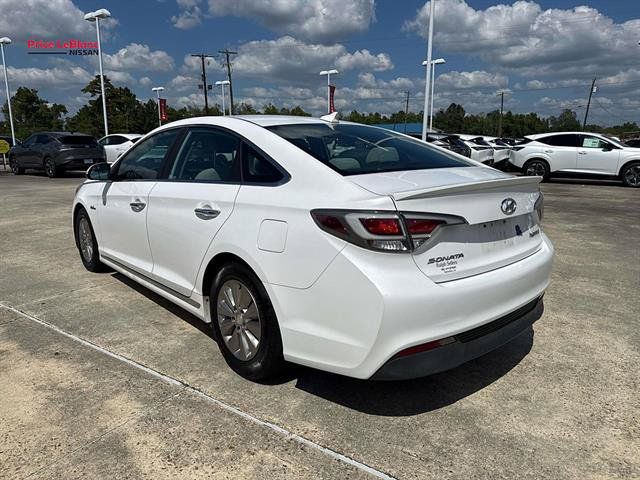 Used 2017 Hyundai Sonata SE FWD image 5
