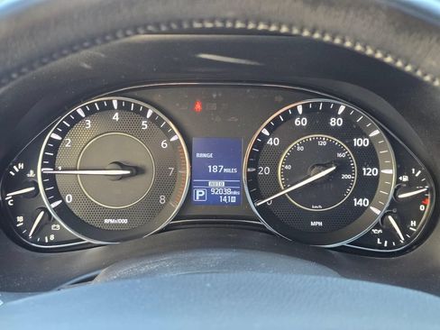 Used 2019 Nissan Armada Platinum w/ Captain's Chairs Package AWD/4WD image 17