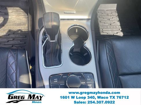 Used 2019 Jeep Grand Cherokee Summit AWD/4WD image 20