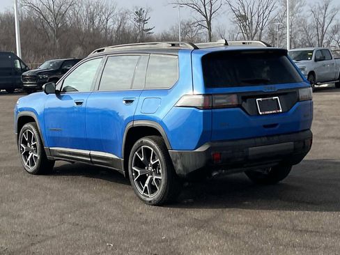 New 2026 Jeep Cherokee Overland image 4