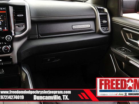 Used 2024 RAM 1500 Laramie AWD/4WD image 37