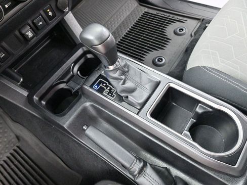 Used 2023 Toyota Tacoma TRD Off-Road AWD/4WD image 25