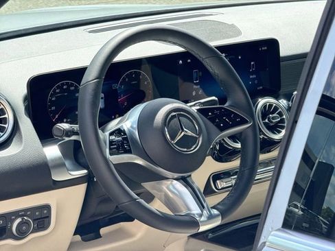 Certified 2026 Mercedes-Benz GLB 250 4MATIC image 24
