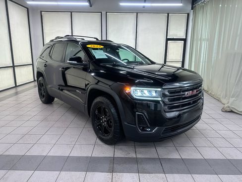 Used 2023 GMC Acadia AT4 w/ Technology Package AWD/4WD image 2