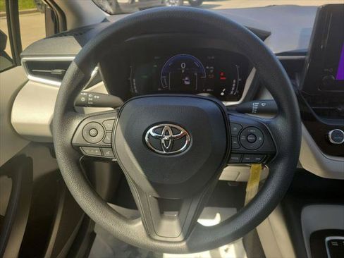 Certified 2026 Toyota Corolla LE image 23